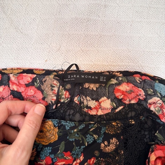 ZARA Floral Halter Jumpsuit with Lace Trim - Picture 7 of 11